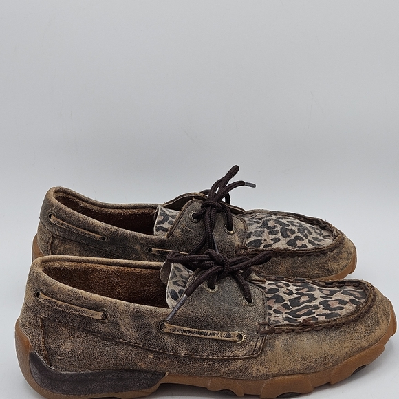 Twisted X cheetah leather moc / boat shoes size 4m - Picture 5 of 15